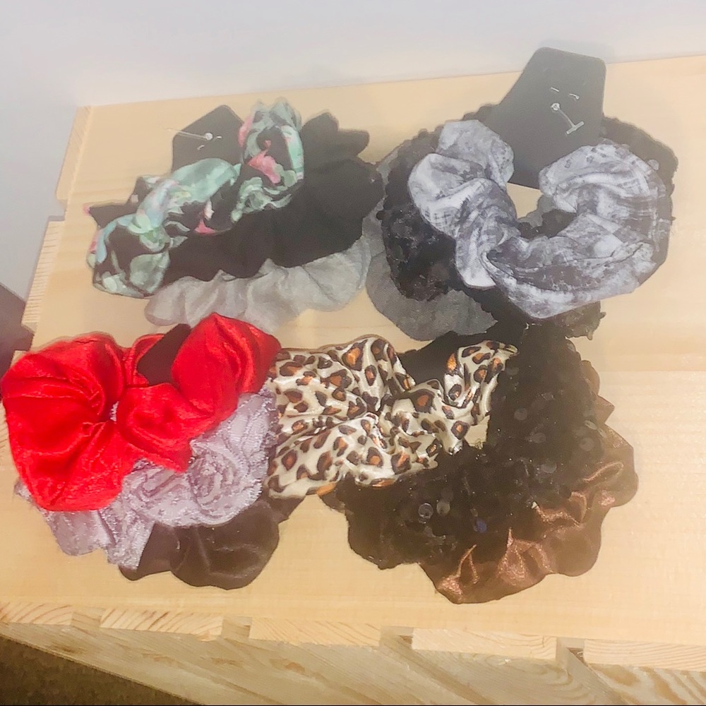 Assorted Scrunchies - Picture 2 of 6